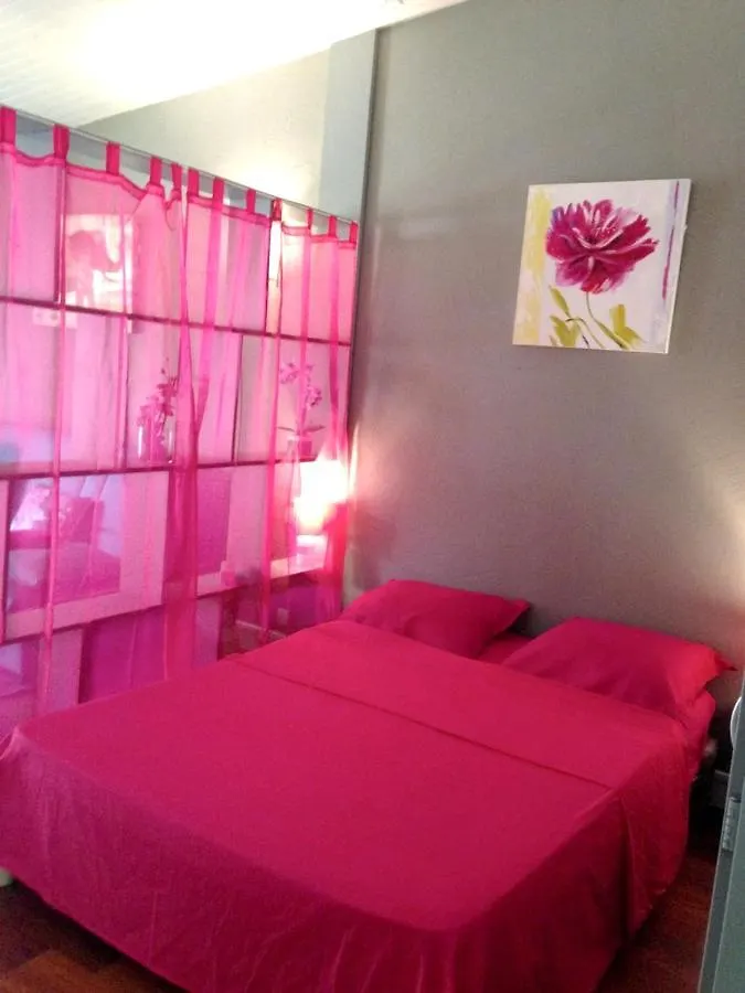 Apartment Studio Charmant Le Moule 35M² + Balcon